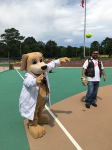 Throwing the baseball