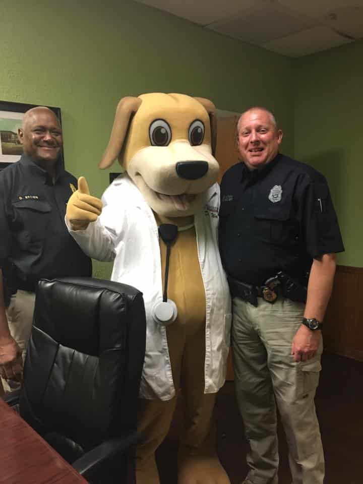 MainStreet Mascot and Police Officers of Eufaula