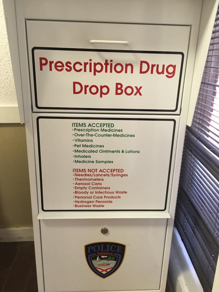 new medication drop box placed in police department in Eufaula, Alabama