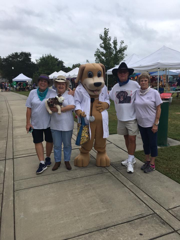 Mainstreet Mascot in the pet parade