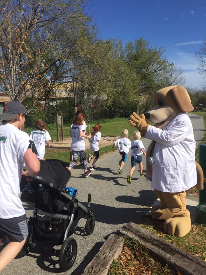 MainStreet Mascot at Color Run for Leadership Barbour on Yoholo Micco Train Trail