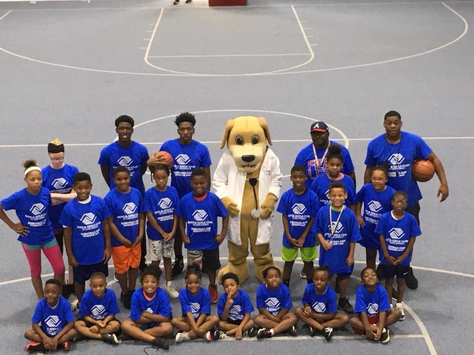 MainStreet Mascot July at basketball camp for boys and girls club in eufaula 