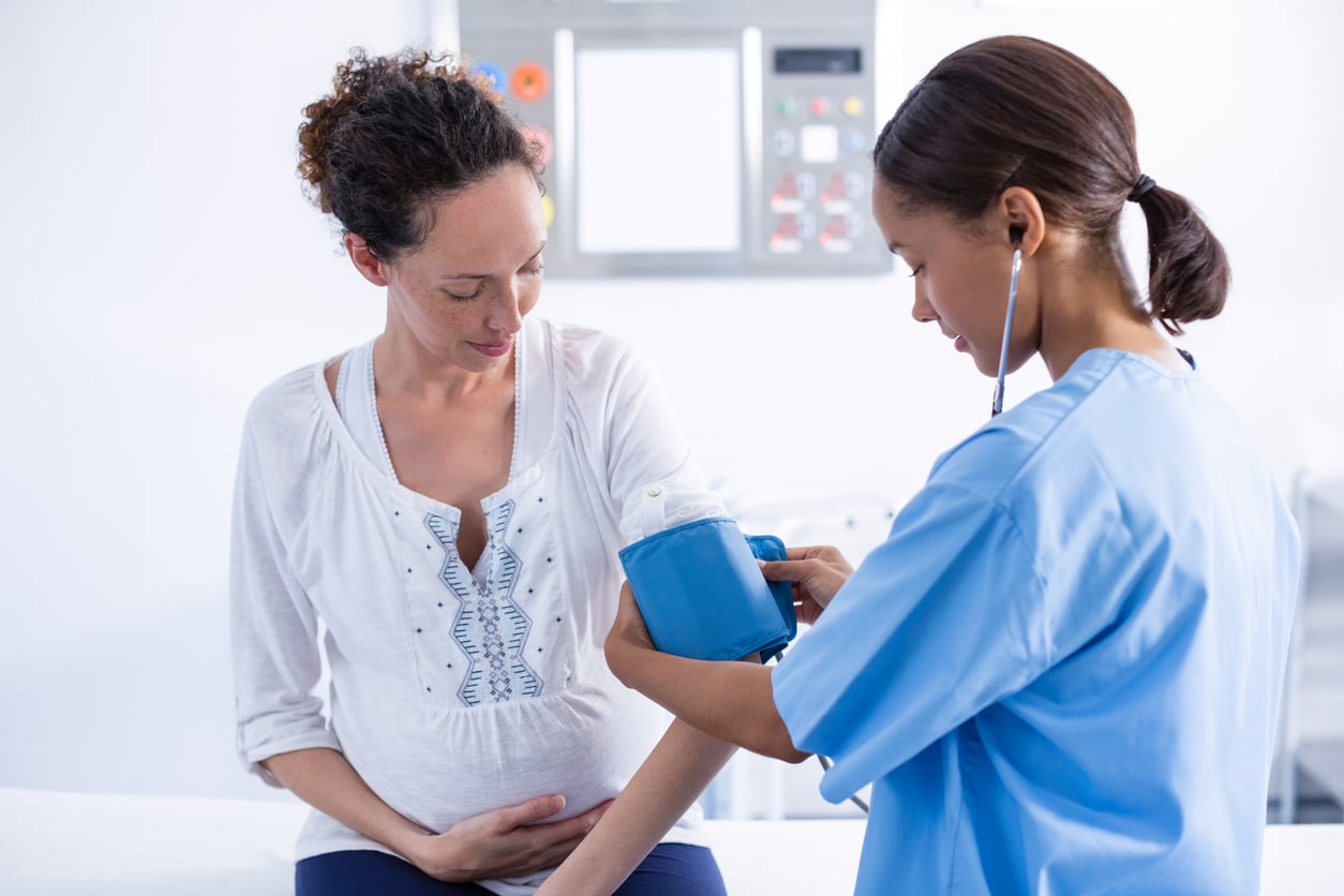 urgent care vs. primary care nurse checking bloodpressure